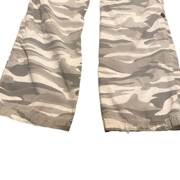 Y2K Cabelas Gray Camo Straight Leg Cargo Relaxed Trail Utility Streetwear Pants - Picture 5 of 7